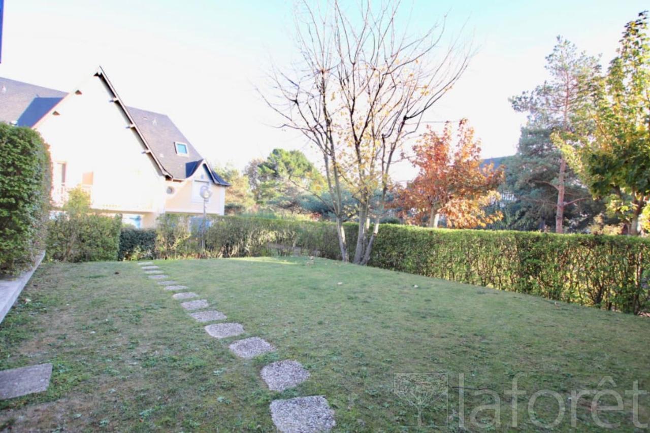 Magnifique 2P En Rez-De-Jardin Oriente Sud A 2 Pas De La Plage Cabourg Exterior photo